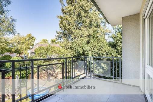 Balkon - Etagenwohnung in 14167 Berlin mit 76m² kaufen