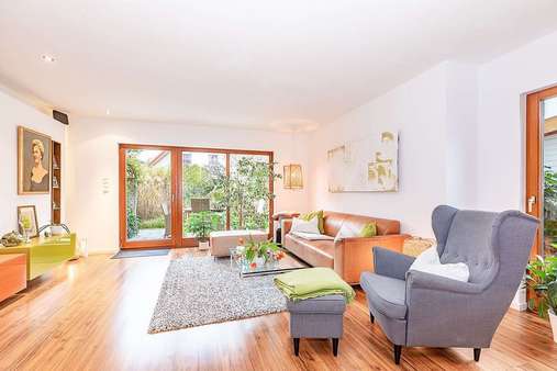 Wohnzimmer  - Doppelhaushälfte in 12305 Berlin mit 125m² kaufen
