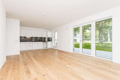 Wohn- & Küchenbereich - Terrassen-Wohnung in 15711 Königs Wusterhausen mit 110m² kaufen