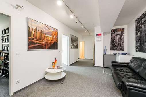 Wartebereich Wartebereich - Bürofläche in 10115 Berlin mit 0m² kaufen