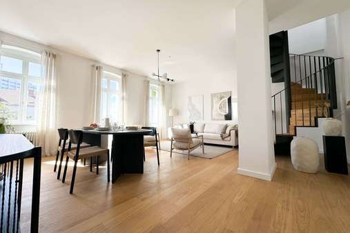 Wohn- & Essbereich - Dachgeschosswohnung in 13347 Berlin mit 99m² kaufen