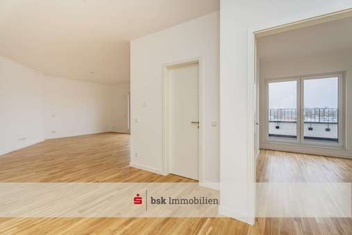 Eingangsbereich / Wohnbereich Eingangsbereich / Wohnbereich - Dachgeschosswohnung in 12557 Berlin mit 94m² kaufen