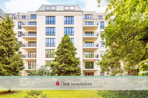 Dachgeschosswohnung mit Aufdachterrasse in Friedrichshain!