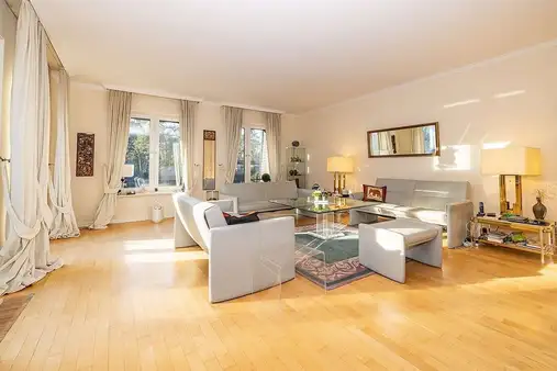 Maisonettewohnung mit Dachterrasse nahe Grunewald