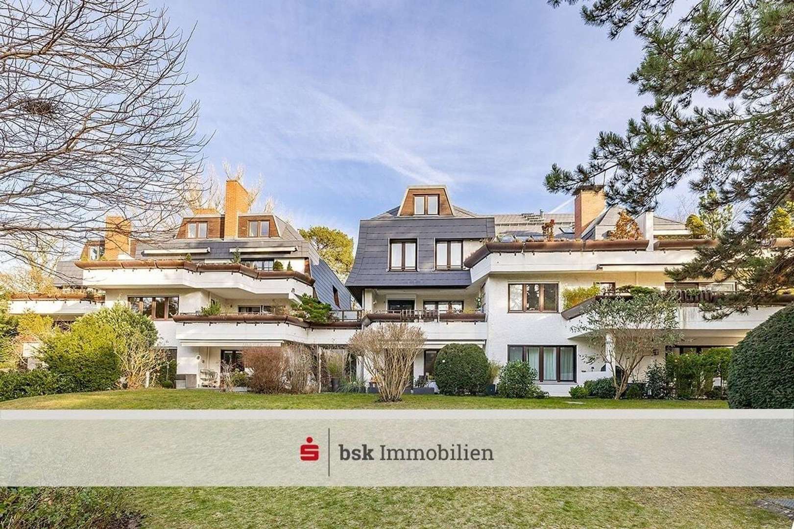 Hausansicht - Etagenwohnung in 14193 Berlin mit 168m² kaufen