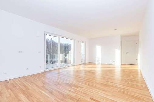Beispiel Wohn- & Essbereich - Etagenwohnung in 15741 Bestensee mit 99m² kaufen