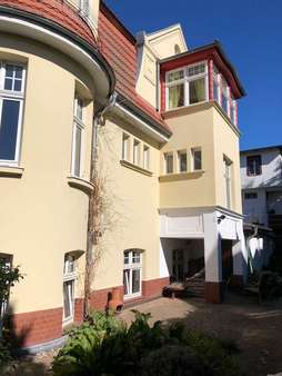 Hausansicht - Villa in 17429 Heringsdorf mit 315m² kaufen
