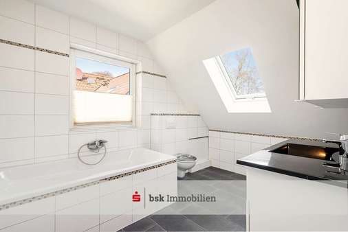 Badezimmer Badezimmer - Einfamilienhaus in 16567 Mühlenbecker Land mit 95m² kaufen