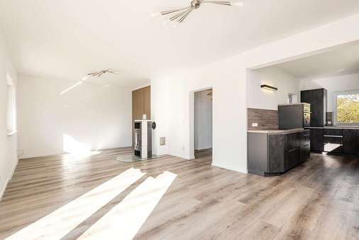 Wohnzimmer - Einfamilienhaus in 16567 Mühlenbecker Land mit 95m² kaufen