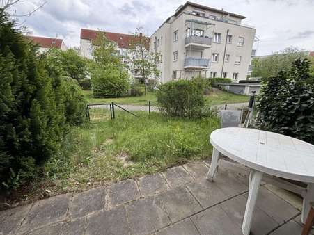 Blick in den Innenhof - Terrassen-Wohnung in 15745 Wildau mit 38m² kaufen