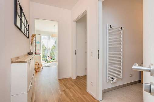 Flur - Etagenwohnung in 12524 Berlin mit 72m² kaufen