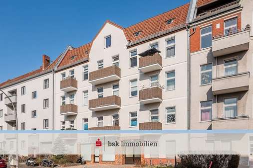 Frontansicht - Wohn- / Geschäftshaus in 13509 Berlin mit 918m² als Kapitalanlage kaufen