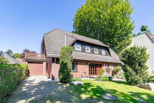 Straßenansicht - Mehrfamilienhaus in 13467 Berlin mit 268m² als Kapitalanlage kaufen