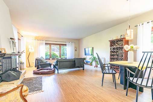 Wohnzimmer - Wohn- / Geschäftshaus in 13467 Berlin mit 268m² als Kapitalanlage kaufen