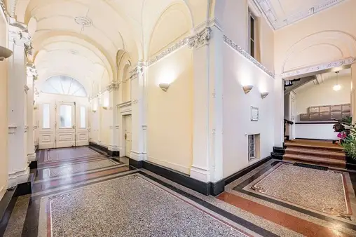 3-Zimmer-Altbau-Wohnung in zentraler Lage als Kapitalanlage