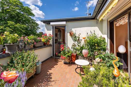 Dachterrasse - Dachgeschosswohnung in 10781 Berlin mit 137m² kaufen