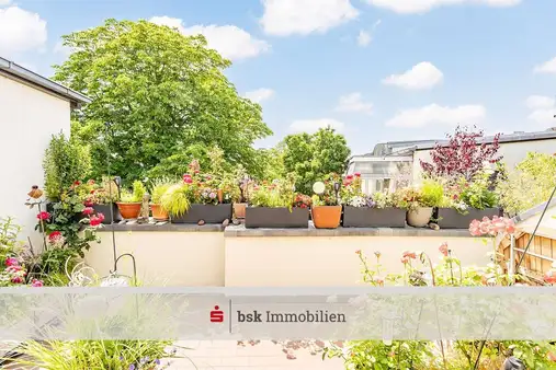 Außergewöhnliche Dachgeschosswohnung nahe des Winterfeldtplatzes