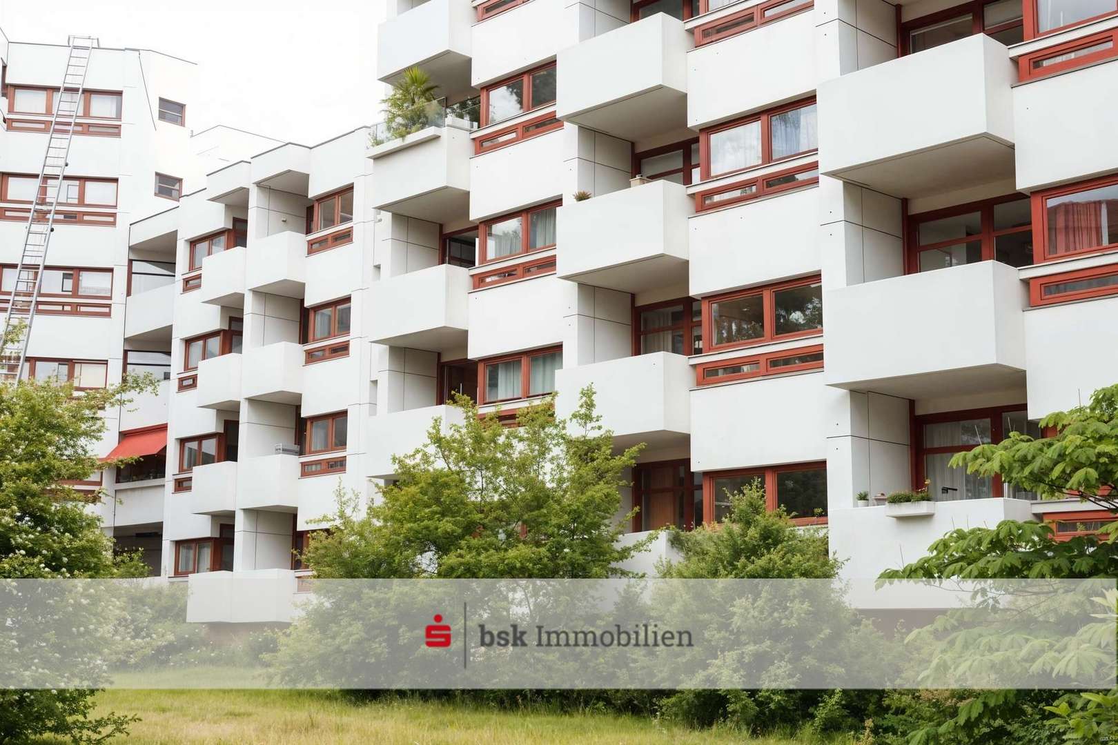 Fassade Fassade - Etagenwohnung in 10711 Berlin mit 38m² kaufen