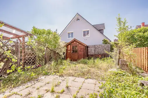 Gelegenheit: Reihenmittelhaus in guter Lage in Berlin-Biesdorf