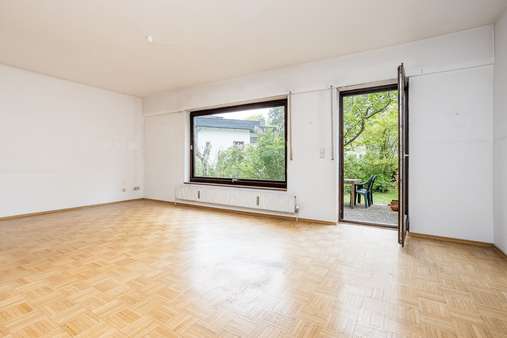 Wohnzimmer - Reihenendhaus in 14129 Berlin mit 100m² kaufen