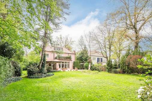 Haus Gartenseite - Einfamilienhaus in 14532 Kleinmachnow mit 188m² kaufen