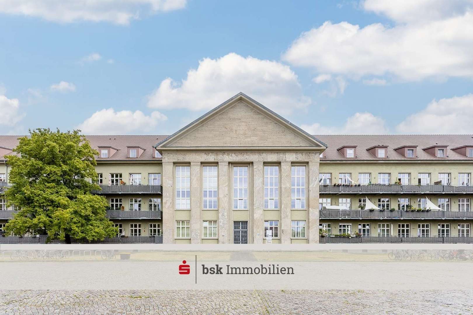 Vorderansicht Vorderansicht - Dachgeschosswohnung in 10318 Berlin mit 86m² kaufen