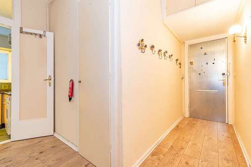 Haustür - Wohnung in 14059 Berlin mit 42m² kaufen
