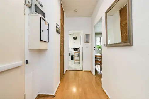 Charmante 2-Zimmer-Wohnung mit Balkon in der Nähe vom Tiergarten
