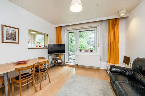 Wohnzimmer Wohnzimmer - Erdgeschosswohnung in 10557 Berlin mit 53m² kaufen