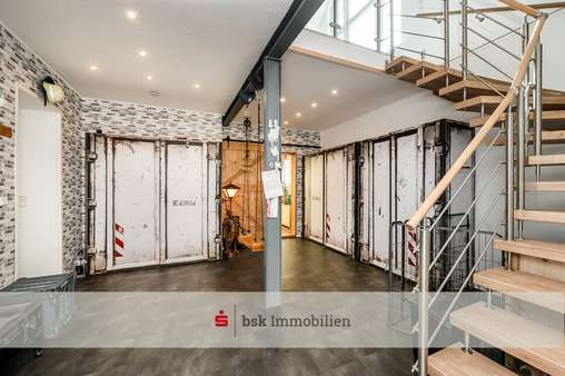 Eingangsbereich - Einfamilienhaus in 13125 Berlin mit 240m² kaufen