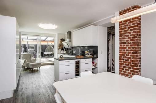 Essbereich - Einfamilienhaus in 13125 Berlin mit 240m² kaufen