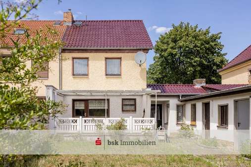 Gartenansicht Gartenansicht - Einfamilienhaus in 16515 Oranienburg mit 96m² kaufen