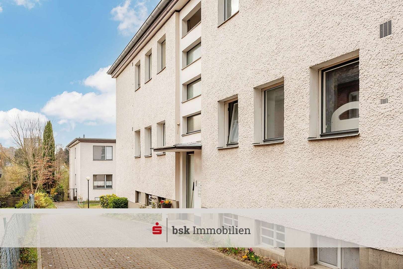 Gebäudeansicht - Erdgeschosswohnung in 13467 Berlin mit 58m² kaufen