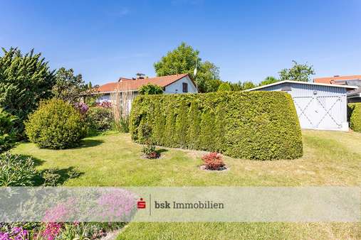 Garten - Grundstück in 12623 Berlin mit 1128m² kaufen