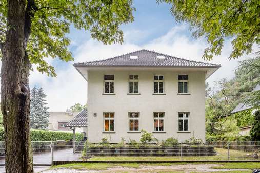 Straßenansicht Straßenansicht - Einfamilienhaus in 15366 Neuenhagen bei Berlin mit 176m² kaufen