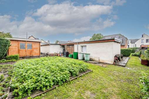 hinterer Garten hinterer Garten - Einfamilienhaus in 12679 Berlin mit 108m² kaufen