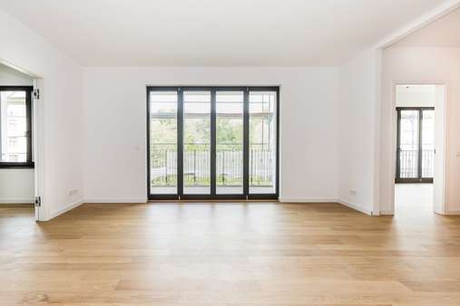 Lichtdurchfluteter Wohnbereich - Penthouse-Wohnung in 10243 Berlin mit 78m² kaufen