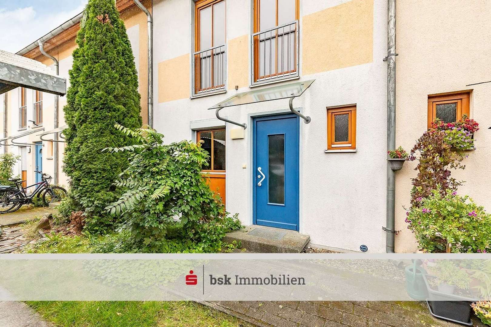 Hauseingang Hauseingang - Reihenmittelhaus in 12437 Berlin mit 126m² kaufen