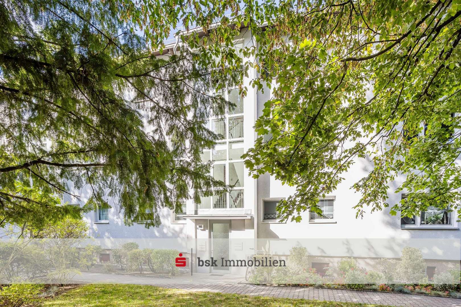 Hausansicht - Etagenwohnung in 13407 Berlin mit 73m² kaufen