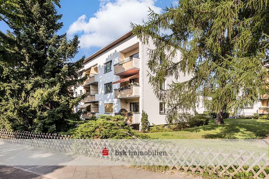 Straßenansicht Straßenansicht - Etagenwohnung in 12209 Berlin mit 36m² kaufen