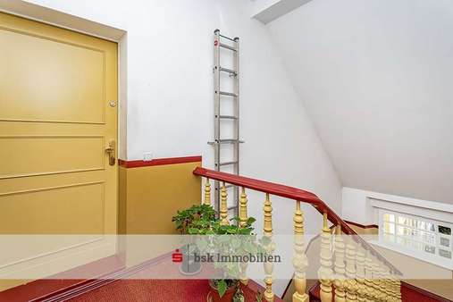 Wohnungseingang Wohnungseingang - Dachgeschosswohnung in 13156 Berlin mit 58m² kaufen