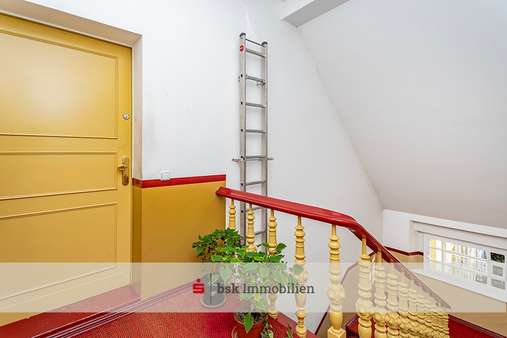 Wohnungseingang Wohnungseingang - Dachgeschosswohnung in 13156 Berlin mit 58m² kaufen