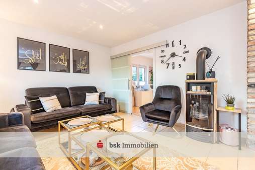 Wohnbereich - Einfamilienhaus in 13059 Berlin mit 137m² kaufen