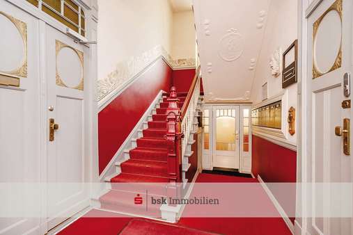 Treppenhaus Treppenhaus - Etagenwohnung in 10711 Berlin mit 206m² kaufen