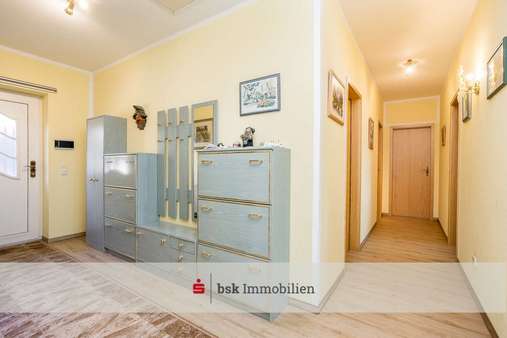 Flur - Einfamilienhaus in 12529 Schönefeld mit 120m² kaufen