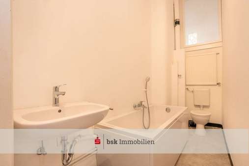 Bad - Etagenwohnung in 12163 Berlin mit 63m² kaufen