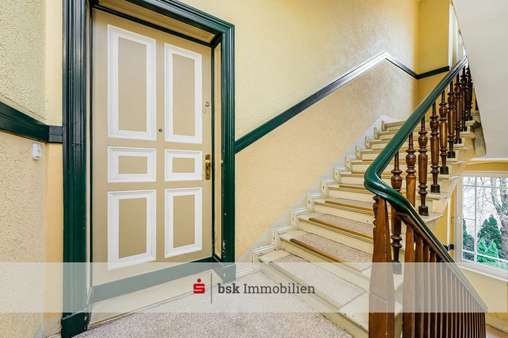 Treppenhaus - Etagenwohnung in 10365 Berlin mit 40m² kaufen