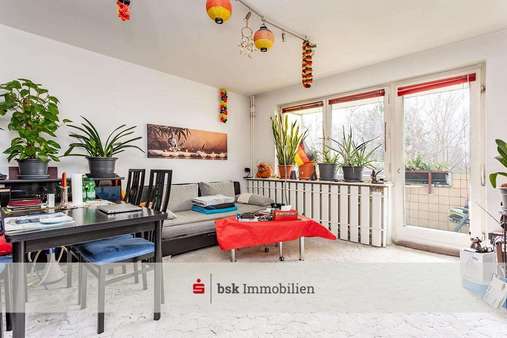 Wohn- und Essbereich - Etagenwohnung in 12277 Berlin mit 58m² kaufen