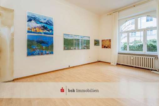 Wohnzimmer - Erdgeschosswohnung in 10825 Berlin mit 64m² kaufen