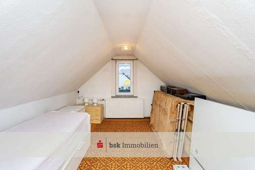 Schlafzimmer - Doppelhaushälfte in 12683 Berlin mit 97m² kaufen